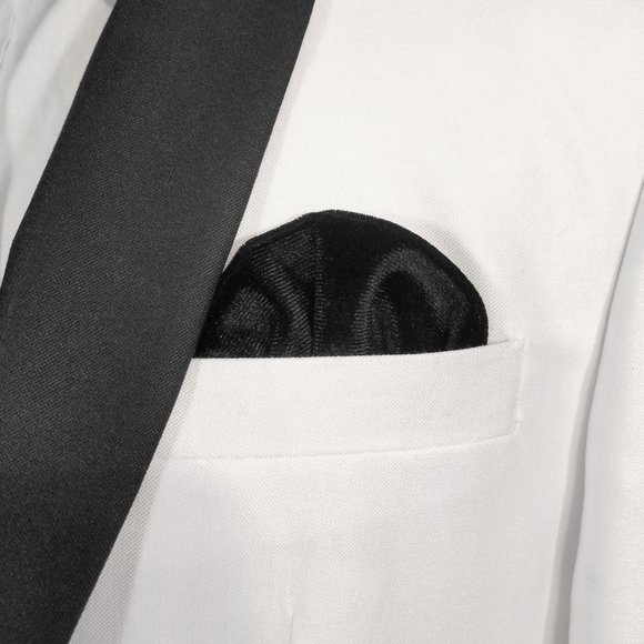 New - Men's Black Velvet Pre-Folded Pocket Square Insert - Picture 1 of 5